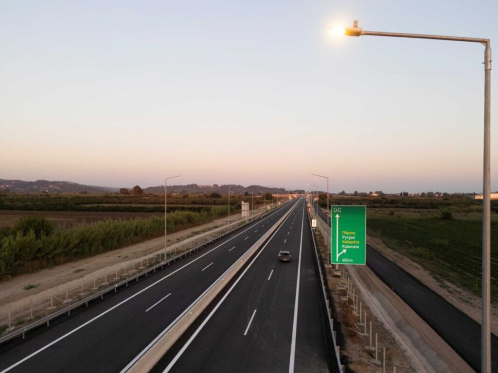 aytokinitodromos-patra-pirgos